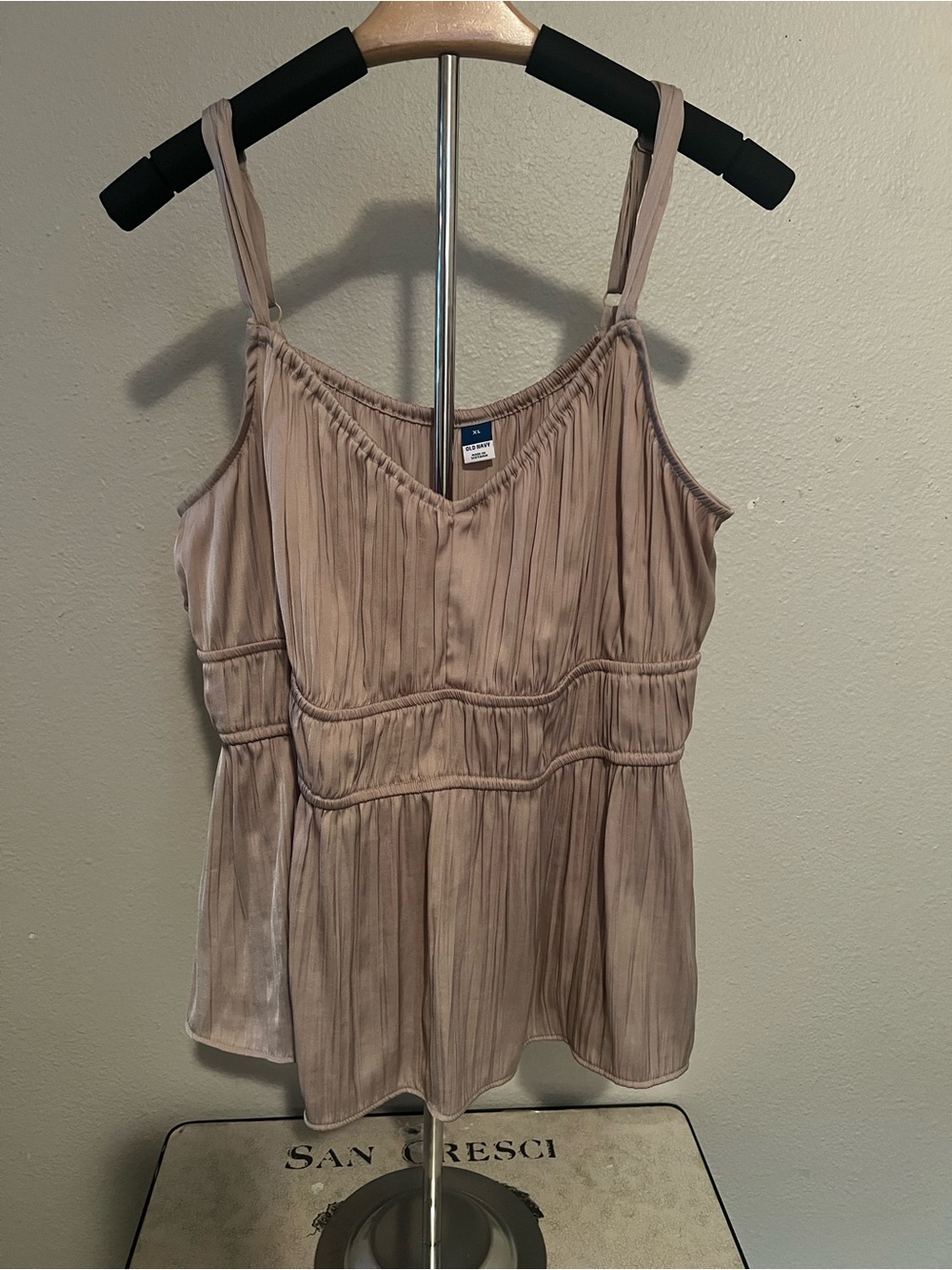Womens Old Navy Tank Top XL Satin Babydoll Smocked Spaghetti Strap V Neck